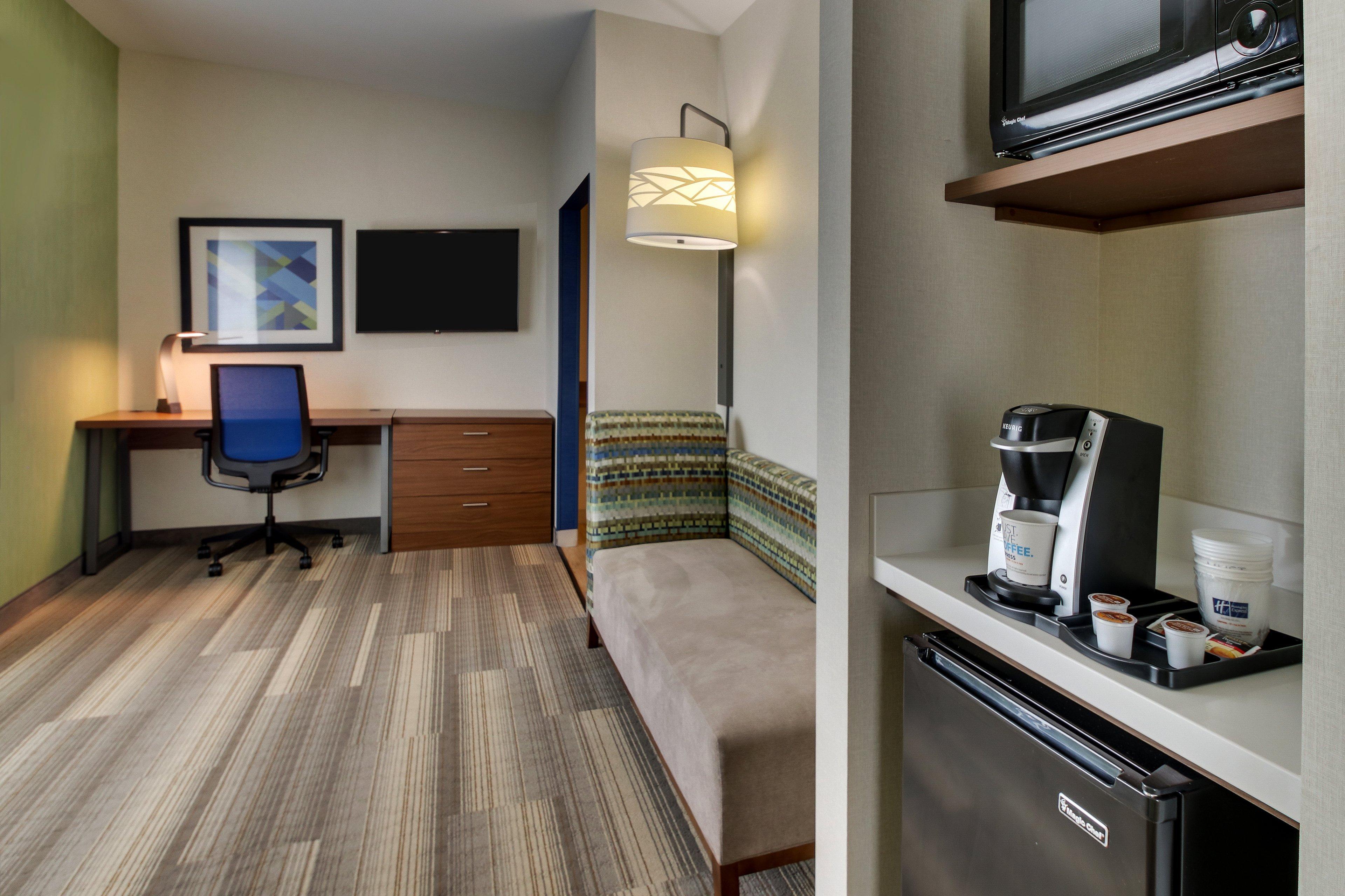 Holiday Inn Express & Suites Ithaca By Ihg Exterior foto